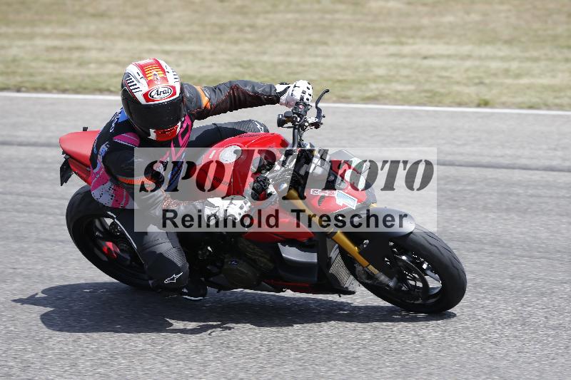 /30 23.06.2025 Get Faster Caremotion ADR/Rider Academy gruen/13